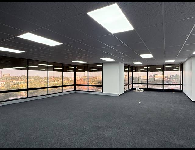 835M² OFFICE TO LET IN BRAAMFONTEIN WERF